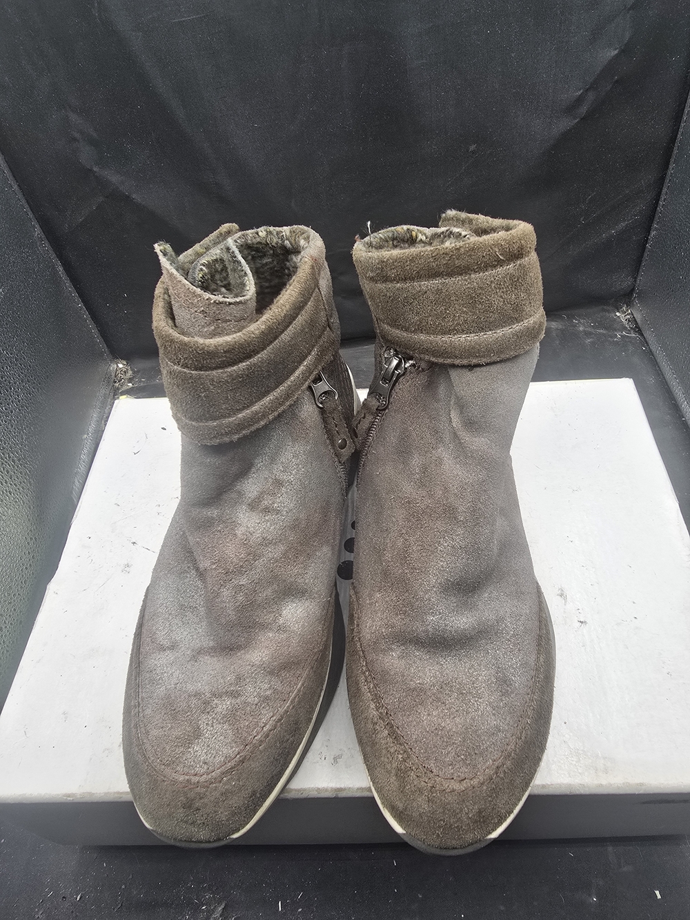 Men's‎ Suede Chukka Boots in Brown with Side Zip